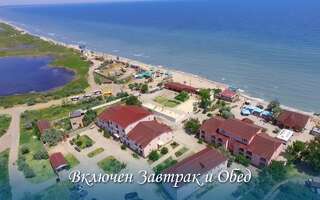 Отель Lazurnaya 2 Бердянск-0